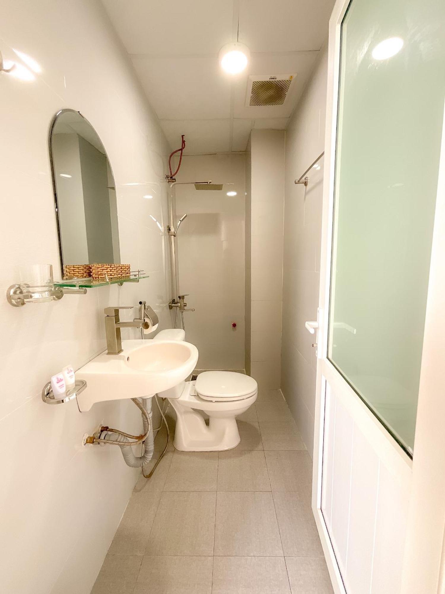 Thanh Thanh 2 Hotel Да Лат Екстериор снимка